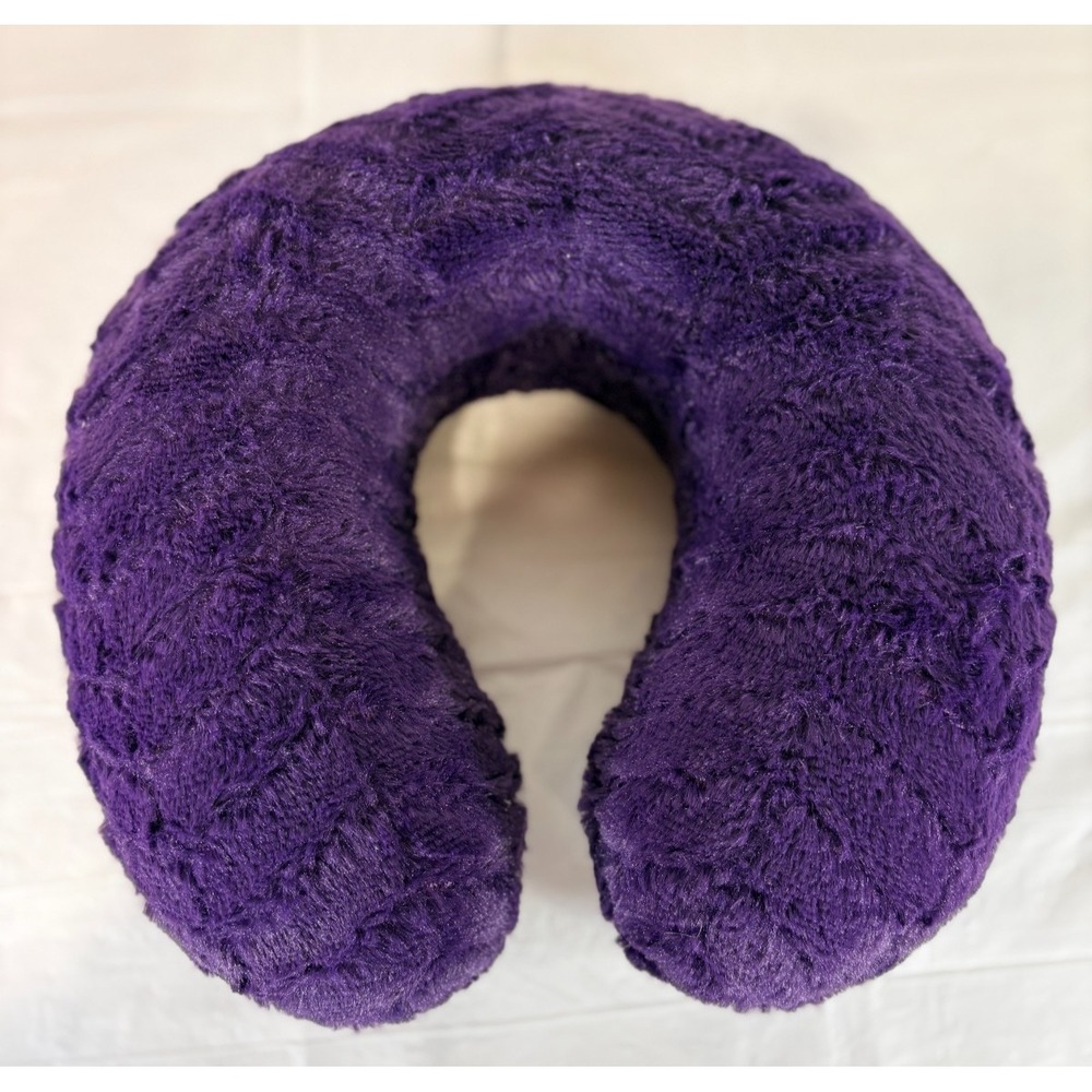 Luxe Essentials Memory Foam Travel Neck Pillow‎ - Faux Fur Softness!